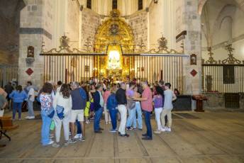 Fotogalería Ofrenda de los Cirios en Santa María La Real de Nieva 20 Ofrenda de los Cirios en Santa Maria la Real de Nieva
