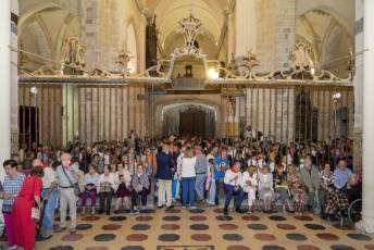 Fotogalería Ofrenda de los Cirios en Santa María La Real de Nieva 94 Ofrenda de los Cirios en Santa Maria la Real de Nieva