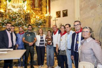 Fotogalería Ofrenda de los Cirios en Santa María La Real de Nieva 97 Ofrenda de los Cirios en Santa Maria la Real de Nieva