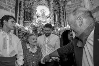 Fotogalería Ofrenda de los Cirios en Santa María La Real de Nieva 22 Ofrenda de los Cirios en Santa Maria la Real de Nieva