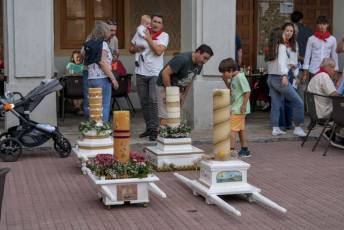 Fotogalería Ofrenda de los Cirios en Santa María La Real de Nieva 3 Ofrenda de los Cirios en Santa Maria la Real de Nieva