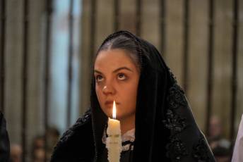 Fotogalería Ofrenda de los Cirios en Santa María La Real de Nieva 26 Ofrenda de los Cirios en Santa Maria la Real de Nieva