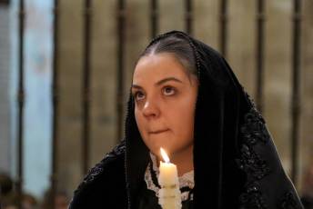 Fotogalería Ofrenda de los Cirios en Santa María La Real de Nieva 101 Ofrenda de los Cirios en Santa Maria la Real de Nieva
