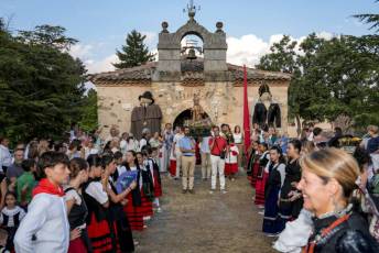 Fiestas en Honor a San Antolín en Navas de Riofrío 8 Procesión San Antolin en Navas de Riofrio