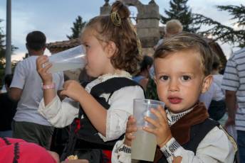 Fiestas en Honor a San Antolín en Navas de Riofrío 55 Procesión San Antolin en Navas de Riofrio