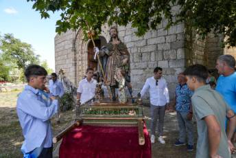 Fotogalería Fiestas en La Losa 9 Procesión San Roque en La Losa