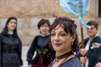 Fotogalería I Concentración Traje Regional en Martín Muñoz de las Posadas 25 Fotografía: Miguel Angel Fernández