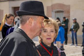 Fotogalería I Concentración Traje Regional en Martín Muñoz de las Posadas 93 Fotografía: Miguel Angel Fernández