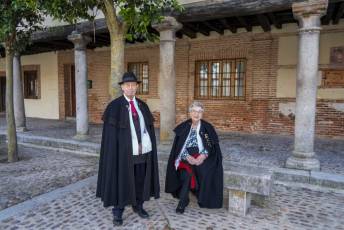 Fotogalería I Concentración Traje Regional en Martín Muñoz de las Posadas 31 Fotografía: Miguel Angel Fernández