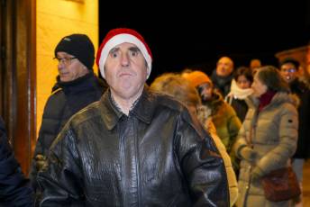 Fotogalería Paseo Navideño Residentes CAPDI Los Juncos y Alumnos UVA 97 Fotografía: Miguel Angel Fernández