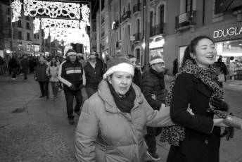 Fotogalería Paseo Navideño Residentes CAPDI Los Juncos y Alumnos UVA 57 Fotografía: Miguel Angel Fernández