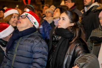 Fotogalería Paseo Navideño Residentes CAPDI Los Juncos y Alumnos UVA 91 Fotografía: Miguel Angel Fernández