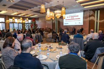 Galería del desayuno de trabajo (Icecyl-El Adelantado de Segovia): De la innovación a la internacionalización 12 timthumb.php?src=https%3A%2F%2Feladelantado.com%2Fwp content%2Fuploads%2F2024%2F12%2Fxxxxx11122024 Desayuno de Trabajo de la Innovacion a la Internacionalizacion Fotografia Miguel Angel Fernandez 10