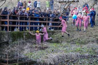 Fotogalería Chapuzón del Resfriado en San Rafael 9 Fotografía: Miguel Angel Fernández