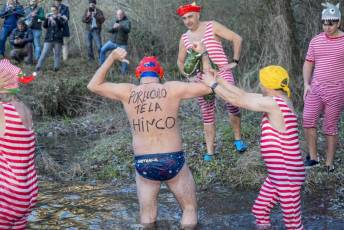 Fotogalería Chapuzón del Resfriado en San Rafael 23 Fotografía: Miguel Angel Fernández