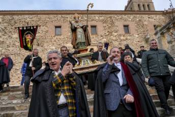Fotogalería Concentración Amigos de la Capa en Miguelañez 7 Fotografía: Miguel Angel Fernández
