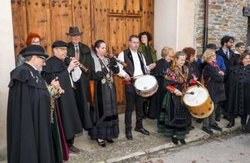 Fotogalería Concentración Amigos de la Capa en Miguelañez 59 Fotografía: Miguel Angel Fernández