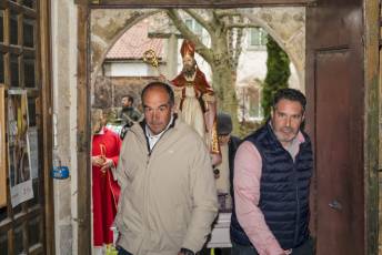 Fotogalería Misa y Procesión en honor a San Julián en Ortigosa del Monte 16 Fotografía: Miguel Angel Fernández