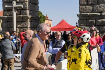 Fotogalería Carrera Monumental Innoporc Ciudad de Segovia 129 Fotografía: Miguel Angel Fernández
