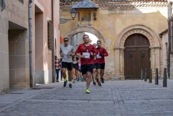 Fotogalería Carrera Monumental Innoporc Ciudad de Segovia 108 Fotografía: Miguel Angel Fernández