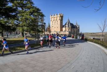 Fotogalería Carrera Monumental Innoporc Ciudad de Segovia 158 Fotografía: Miguel Angel Fernández