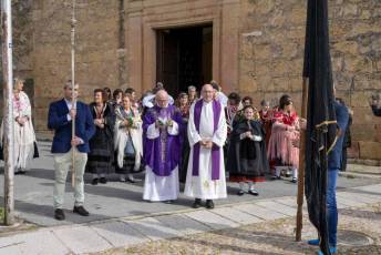 Fotogalería Baile de Gala y Cambio de Monteras en Zamarramala 14 Fotografía: Miguel Angel Fernández
