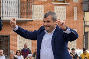Fotogalería Baile de Gala y Cambio de Monteras en Zamarramala 2 Fotografía: Miguel Angel Fernández