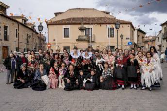 Fotogalería Baile de Gala y Cambio de Monteras en Zamarramala 23 Fotografía: Miguel Angel Fernández