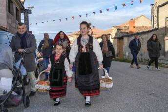 Fotogalería Fiestas en honor a Santa Águeda en Zamarramala 7 Fotografía: Miguel Angel Fernández