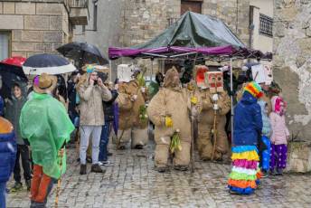 Fotogalería Carnaval y Fiesta de la Vaquilla en Arcones 109 Fotografía: Miguel Angel Fernández