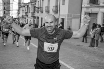 Fotogalería XVII Media Maratón Cajaviva Segovia. 86 Fotografía: Miguel Angel Fernández