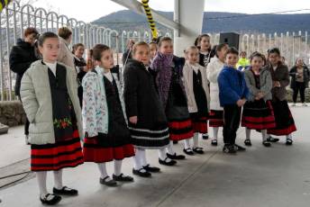 Fotogalería Colocación del Pino Gabarrero en El Espinar 36 Fotografía: Miguel Angel Fernández