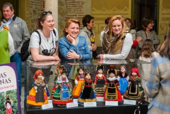 Fotogalería Exposición ‘Muñecas Segovianas. El Legado de Milagros Pascual’ 22 Exposición ‘Muñecas segovianas. El legado de Milagros Pascual’ - Héctor Criado