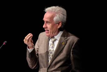 Fotogalería VIII Premios Valores Democráticos 20 VIII Premios Valores Democráticos - Héctor Criado