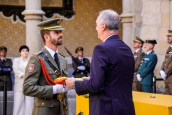Fotogalería Acto de Fin de Curso de la Academia de Artillería de Segovia 35 Acto Fin de Curso Academia de Artillería - Héctor Criado