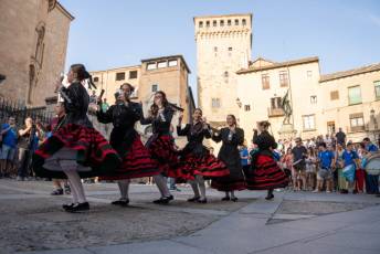 Fotogalería Pregón de las Ferias y Fiestas de Segovia 2025 y Concentración de Peñas 36 Pregón Fiestas Segovia y Concentración de Peñas - Héctor Criado