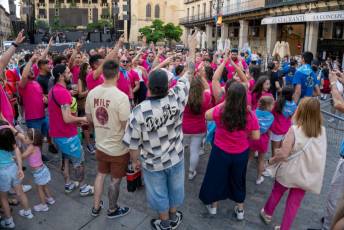 Fotogalería Pregón de las Ferias y Fiestas de Segovia 2025 y Concentración de Peñas 50 Pregón Fiestas Segovia y Concentración de Peñas - Héctor Criado