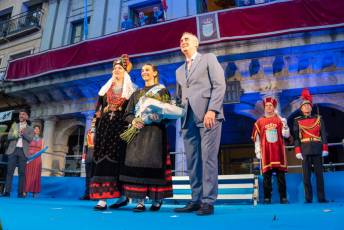 Fotogalería Pregón de las Ferias y Fiestas de Segovia 2025 y Concentración de Peñas 60 Pregón Fiestas Segovia y Concentración de Peñas - Héctor Criado