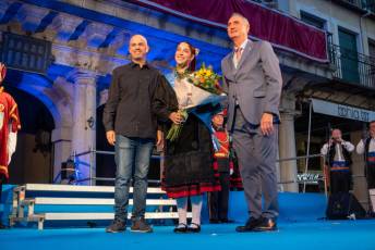 Fotogalería Pregón de las Ferias y Fiestas de Segovia 2025 y Concentración de Peñas 66 Pregón Fiestas Segovia y Concentración de Peñas - Héctor Criado