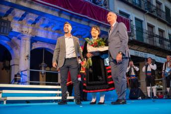 Fotogalería Pregón de las Ferias y Fiestas de Segovia 2025 y Concentración de Peñas 67 Pregón Fiestas Segovia y Concentración de Peñas - Héctor Criado