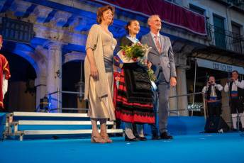 Fotogalería Pregón de las Ferias y Fiestas de Segovia 2025 y Concentración de Peñas 68 Pregón Fiestas Segovia y Concentración de Peñas - Héctor Criado