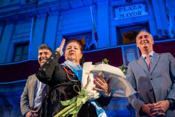 Fotogalería Pregón de las Ferias y Fiestas de Segovia 2025 y Concentración de Peñas 74 Pregón Fiestas Segovia y Concentración de Peñas - Héctor Criado