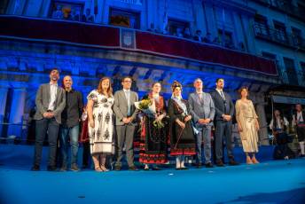 Fotogalería Pregón de las Ferias y Fiestas de Segovia 2025 y Concentración de Peñas 80 Pregón Fiestas Segovia y Concentración de Peñas - Héctor Criado