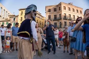 Fotogalería Pregón de las Ferias y Fiestas de Segovia 2025 y Concentración de Peñas 9 Pregón Fiestas Segovia y Concentración de Peñas - Héctor Criado
