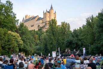 Fotogalería Concierto de La Original Cartoon Band, Festival 'Museg al natural' 21 Concierto de La Original Cartoon Band Museg al Natural - Héctor Criado