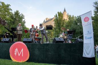 Fotogalería Concierto de La Original Cartoon Band, Festival 'Museg al natural' 25 Concierto de La Original Cartoon Band Museg al Natural - Héctor Criado