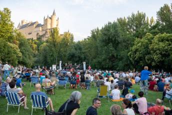 Fotogalería Concierto de La Original Cartoon Band, Festival 'Museg al natural' 5 Concierto de La Original Cartoon Band Museg al Natural - Héctor Criado