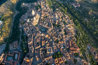 Fotogalería Festival de Globos Aerostáticos de Segovia 39 Festival de Globos Aerostáticos de Segovia - Héctor Criado
