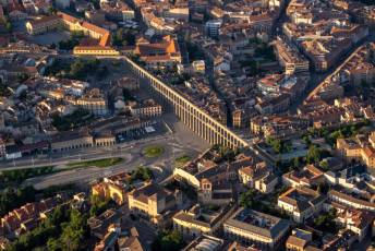 Fotogalería Festival de Globos Aerostáticos de Segovia 46 Festival de Globos Aerostáticos de Segovia - Héctor Criado
