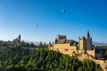 Fotogalería Festival de Globos Aerostáticos de Segovia 61 Festival de Globos Aerostáticos de Segovia - Héctor Criado